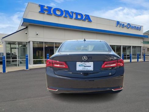 Used 2019 Acura TLX w/ Technology Package FWD image 5
