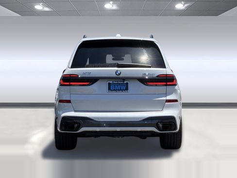 New 2027 BMW X7 xDrive40i w/ Executive Package AWD/4WD image 10