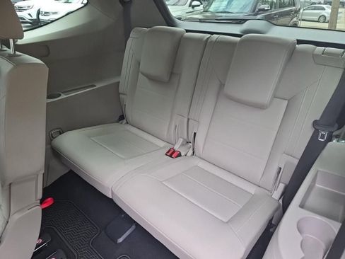 Used 2022 Volkswagen Atlas SE image 11