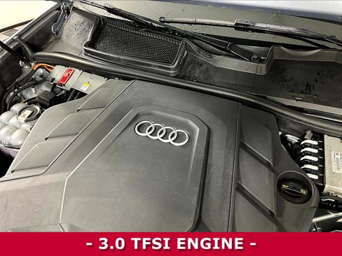 Used 2019 Audi Q8 Prestige w/ Cold Weather Package AWD/4WD image 31