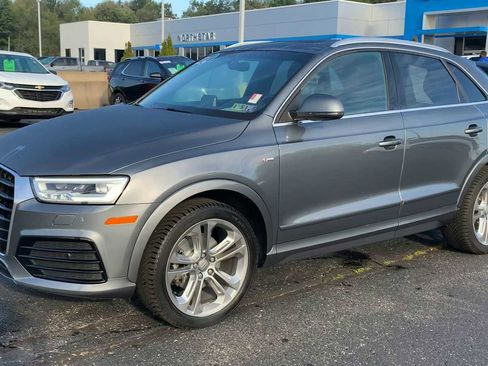 Used 2016 Audi Q3 2.0T Prestige w/ Prestige Package image 4