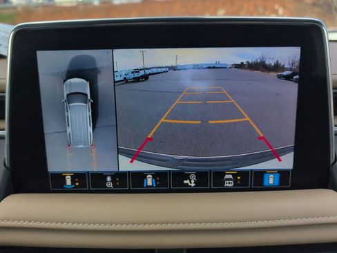 Used 2021 Chevrolet Tahoe Premier image 15