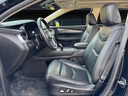 Used 2019 Cadillac XT5 Premium Luxury image 14