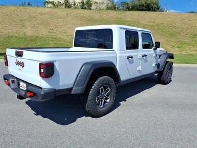 New 2025 Jeep Gladiator Mojave w/ Safety Group