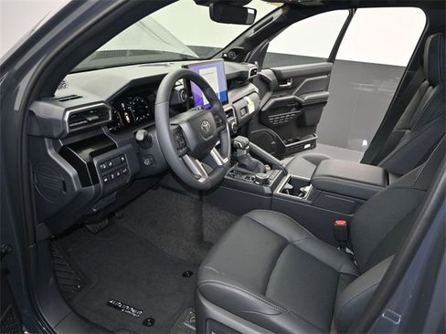 New 2025 Toyota 4Runner Limited image 4