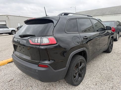 Used 2020 Jeep Cherokee Latitude Plus FWD image 5