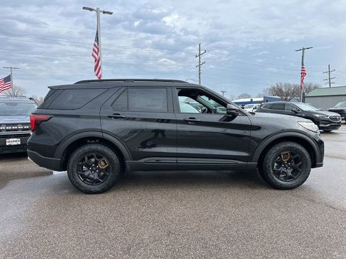 New 2026 Ford Explorer Tremor w/ Tremor Convenience Package image 5