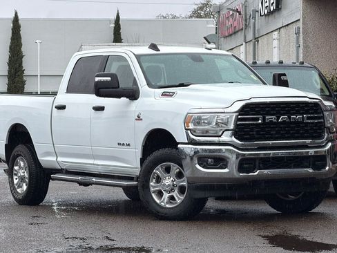 Used 2024 RAM 2500 Big Horn w/ Off Road Package AWD/4WD image 2
