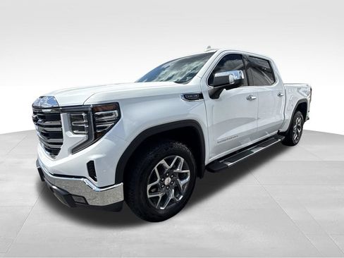 Used 2026 GMC Sierra 1500 SLT AWD/4WD image 5