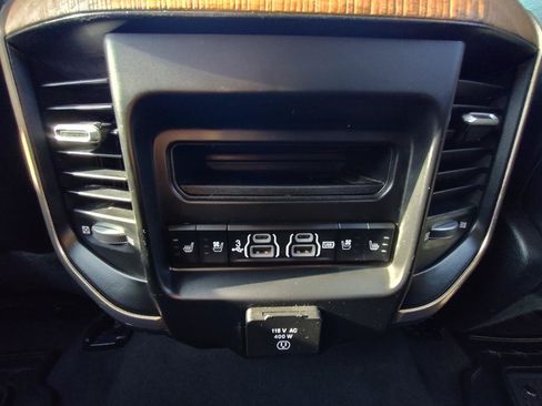 Used 2019 RAM 1500 Limited AWD/4WD image 44