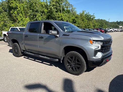 Used 2023 Chevrolet Silverado 1500 LT Trail Boss w/ Protection Package AWD/4WD image 7