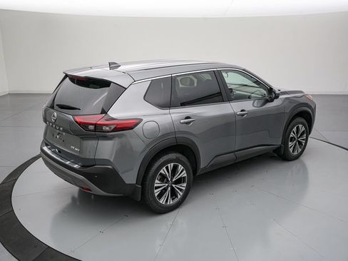 Used 2023 Nissan Rogue SV AWD/4WD image 4