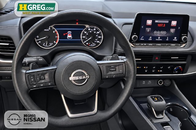 Used 2023 Nissan Rogue S FWD image 14