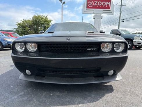 Used 2010 Dodge Challenger SRT8 w/ SRT Option Group II RWD image 3