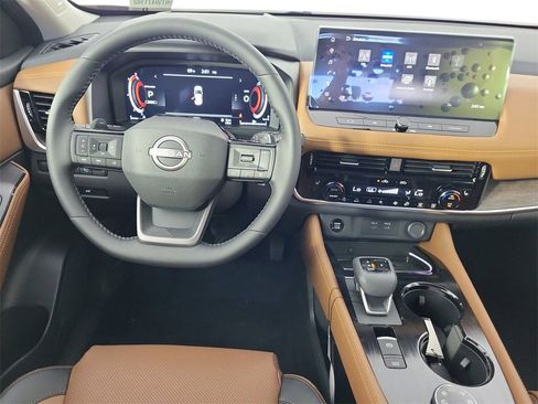 New 2026 Nissan Rogue Platinum w/ Platinum Premium Package AWD/4WD image 19