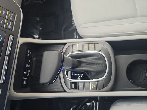 New 2026 Hyundai Kona SEL Sport AWD/4WD image 19