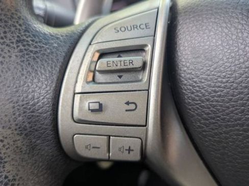 Used 2013 Nissan Altima 3.5 S image 25