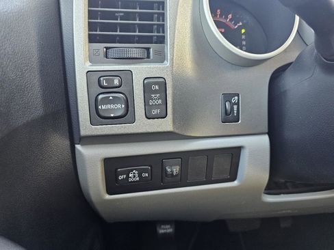 Used 2013 Toyota Tundra 2WD CrewMax w/ Tow Pkg image 47
