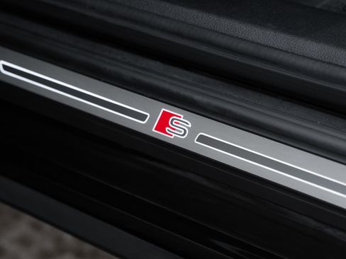 Certified 2025 Audi Q5 2.0T Premium Plus w/ Premium Plus Package image 24