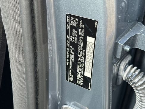 Used 2018 Volvo S90 T5 Momentum w/ Convenience Package image 36