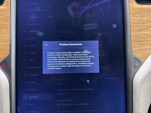 Used 2019 Tesla Model X Long Range image 30