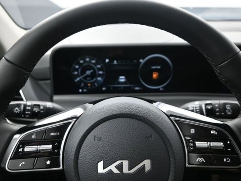 New 2026 Kia Seltos EX AWD/4WD image 15