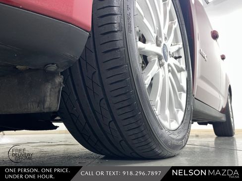 Used 2013 Ford C-MAX SEL image 10