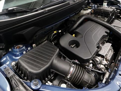 Used 2024 Chevrolet Equinox LT w/ LPO, Floor Liner Package image 18