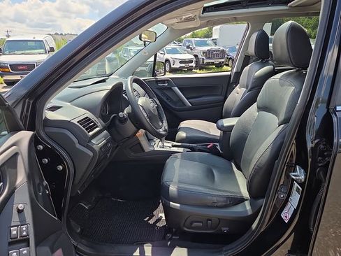 Used 2015 Subaru Forester 2.5i Limited AWD/4WD image 16