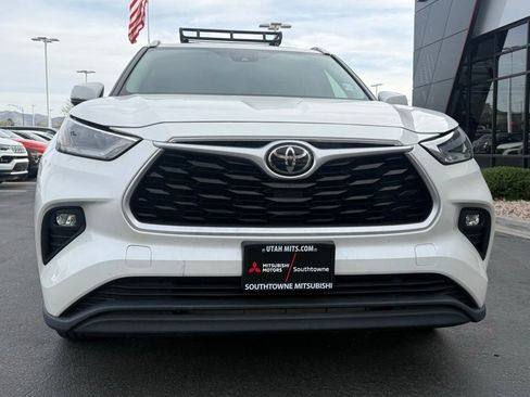 Used 2021 Toyota Highlander XLE image 31