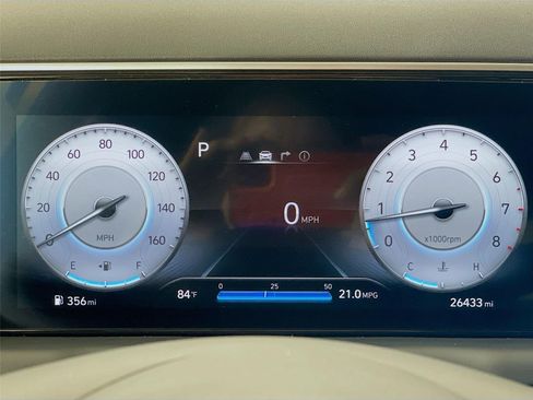 Used 2024 Hyundai Santa Cruz SEL w/ Activity Package FWD image 16