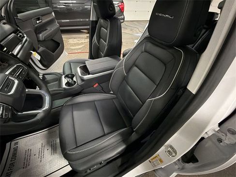 New 2026 GMC Terrain Denali image 52