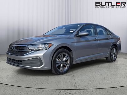 Used 2024 Volkswagen Jetta SE