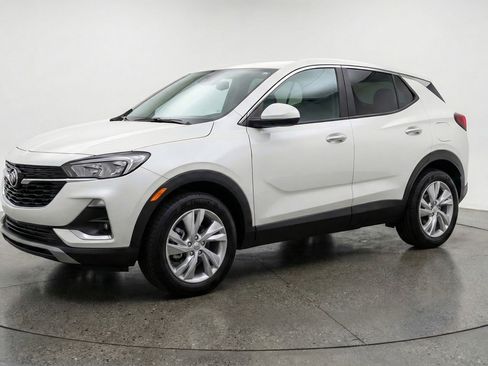 Used 2025 Buick Encore GX Preferred image 3