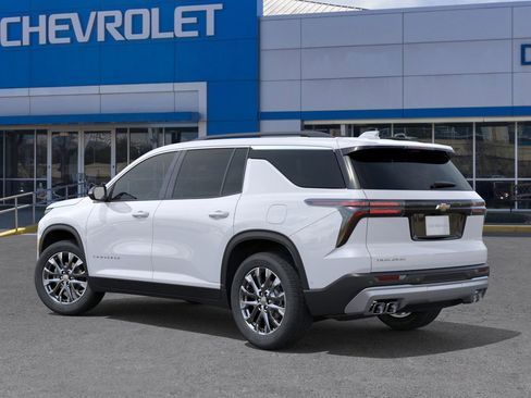 New 2026 Chevrolet Traverse LT w/ Sun and Wheel Package image 3
