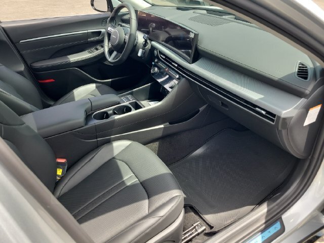 New 2026 Hyundai Sonata Limited FWD image 22