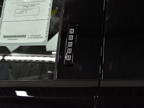 New 2026 Ford F150 XLT w/ Equipment Group 302A MID image 15