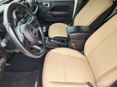 Used 2018 Jeep Wrangler Unlimited Sport S AWD/4WD image 4