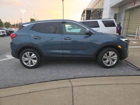 Used 2025 Buick Encore GX Preferred AWD/4WD image 7