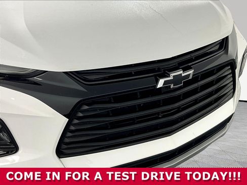 Used 2021 Chevrolet Blazer LT FWD image 28