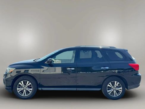 Used 2018 Nissan Pathfinder SL FWD image 6