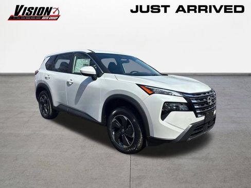 New 2026 Nissan Rogue SV AWD/4WD image 3