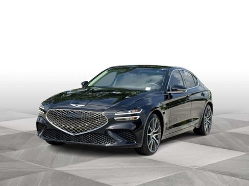 Used 2023 Genesis G70 2.0T RWD image 4