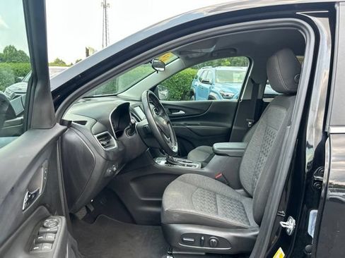 Used 2024 Chevrolet Equinox LT AWD/4WD image 16