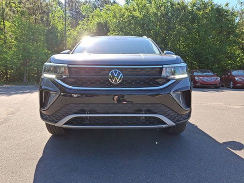 Used 2024 Volkswagen Taos SE w/ Black Wheel Plus Package AWD/4WD image 37