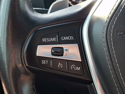 Used 2023 BMW X5 xDrive40i AWD/4WD image 23