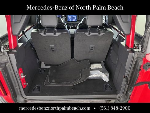 Used 2022 Ford Bronco Badlands image 13