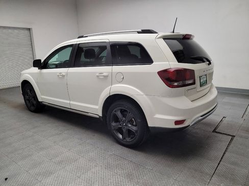Used 2020 Dodge Journey Crossroad image 3