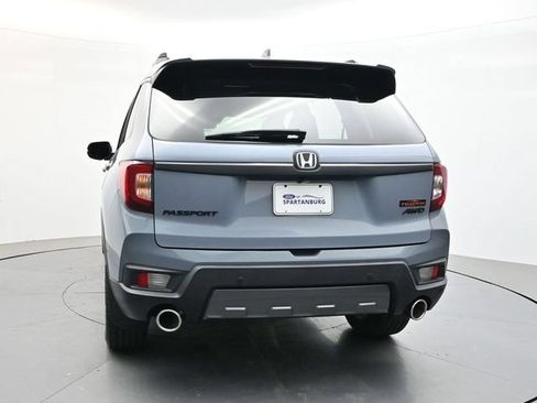 Used 2022 Honda Passport TrailSport image 5