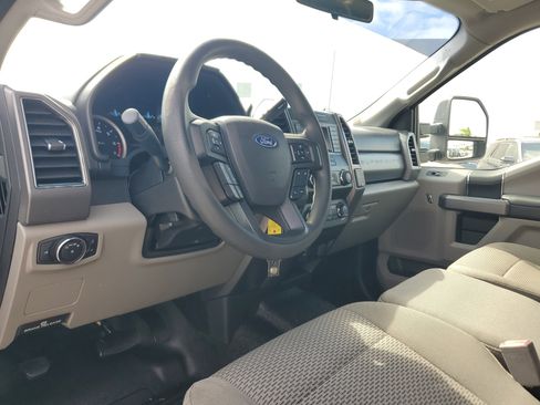 Used 2019 Ford F250 XLT image 13